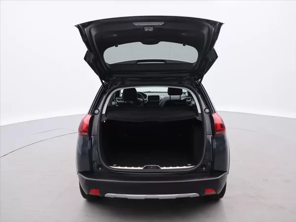 Peugeot 2008 1,2 Puretech 81kW Allure - foto 9