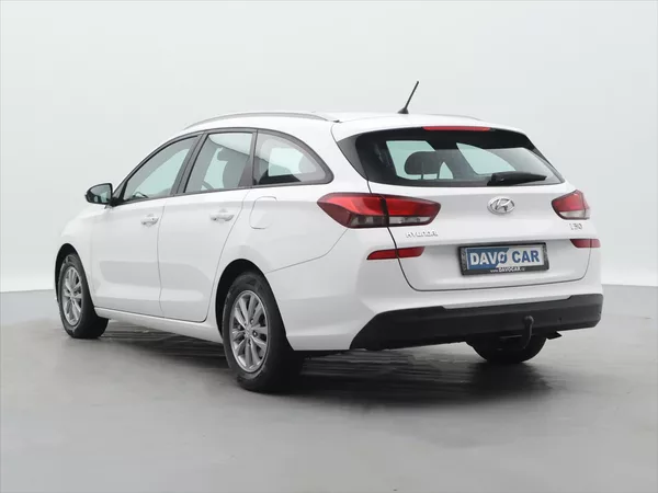 Hyundai i30 1,6 CRDi 81kW Trikolor tažné - foto 5