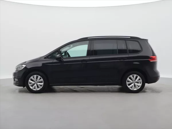 Volkswagen Touran 1,5 TSI EVO 110kW HighLline - foto 4