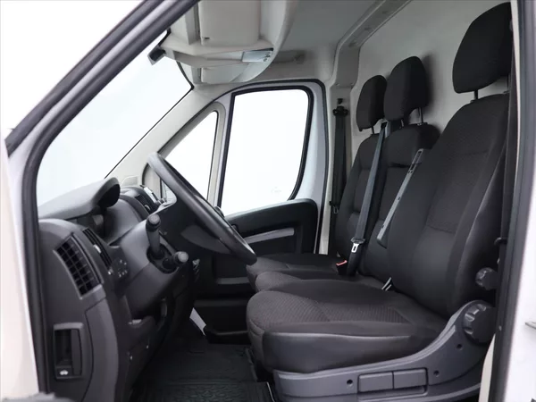 Peugeot Boxer 2,2 HDI 103 kW L4H2 DPH 1.Maj - foto 11