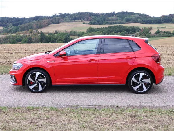 Volkswagen Polo 2,0 TSI GTI 147kW DSG LED Beat - foto 30