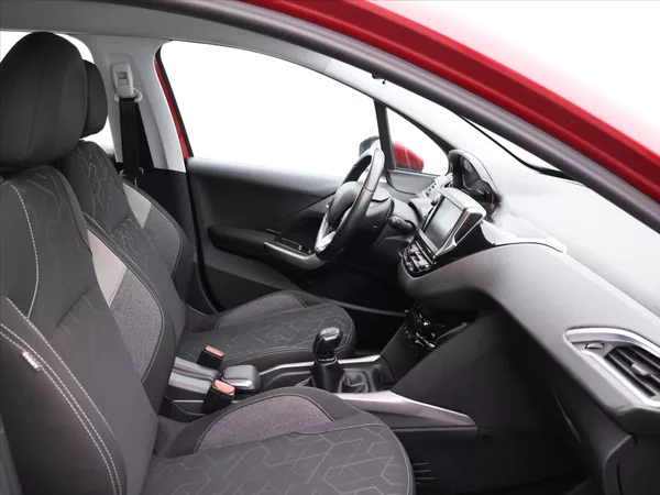 Peugeot 2008 1,2 PureTech 60kW CZ Active - foto 11