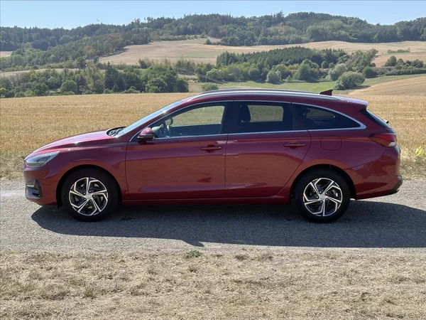 Hyundai i30 1,0 T-GDI Automat CZ Smart DPH - foto 28
