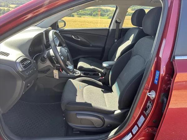 Hyundai i30 1,0 T-GDI Automat CZ Smart DPH - foto 4