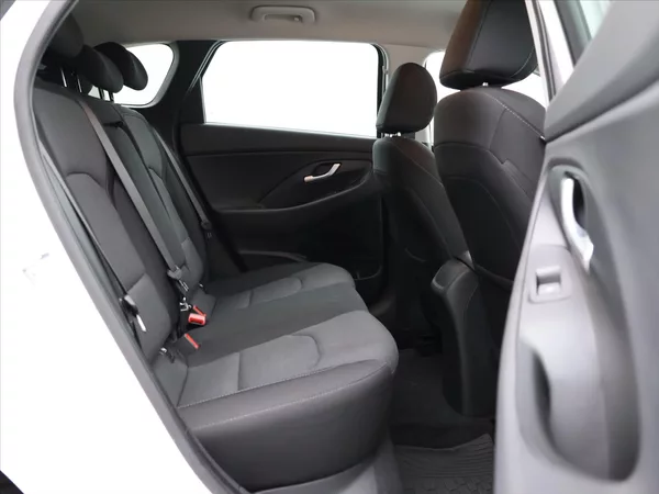 Hyundai i30 1,0 T-GDI 88kW Style DCT CZ DP - foto 13