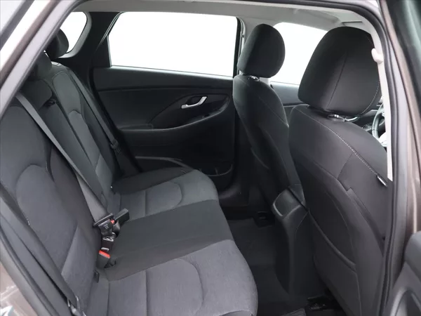 Hyundai i30 1,0 T-GDI 88kW Style DCT CZ DP - foto 13