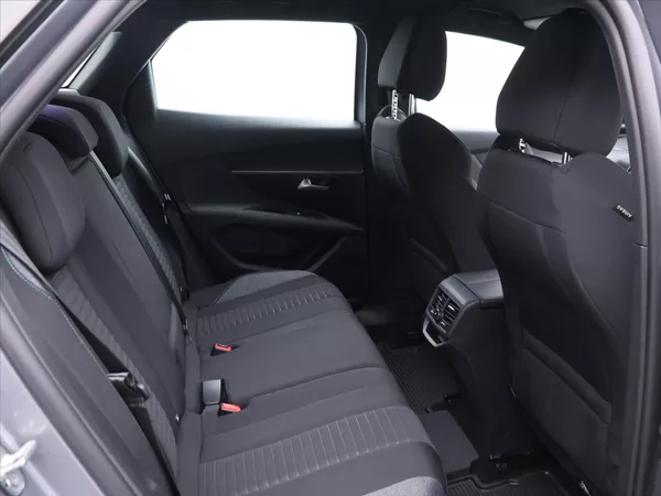 Peugeot 3008 1,2 PT 130k Aut. CZ ACTIVE DPH - foto 13