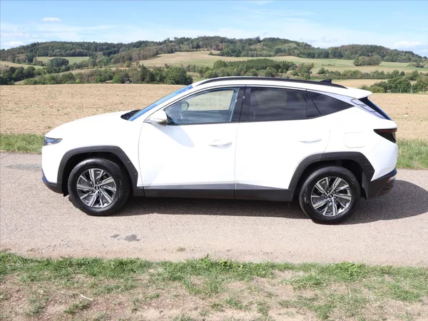 Hyundai Tucson 1,6 T-GDI 110 kW Smart DPH 1.M - foto 26