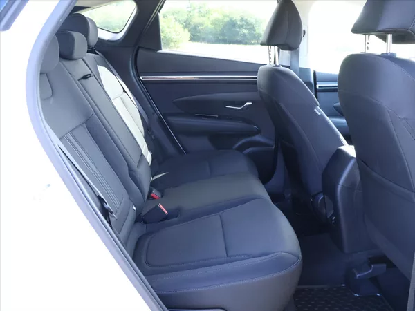 Hyundai Tucson 1,6 T-GDI 110 kW Smart DPH 1.M - foto 6
