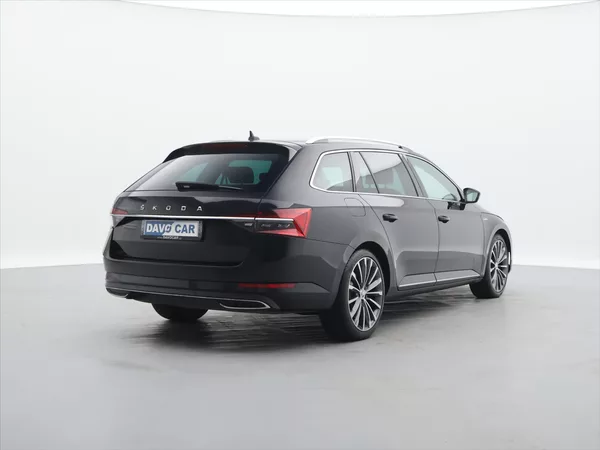 Škoda Superb 2,0 TDI 140kW DSG 4x4 L&K DPH - foto 7