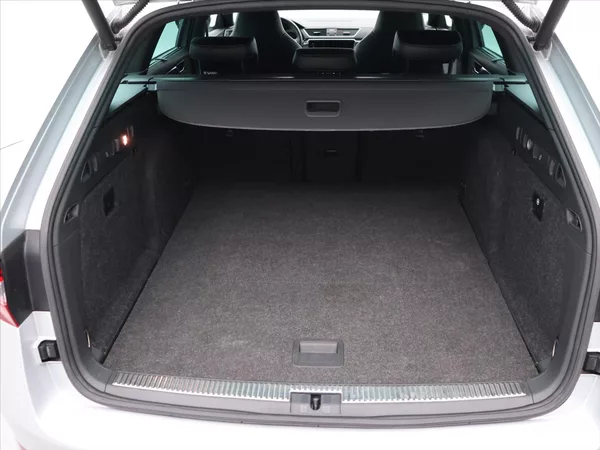Škoda Superb 2,0 TDI 140kW Sportline Aut.kl - foto 10