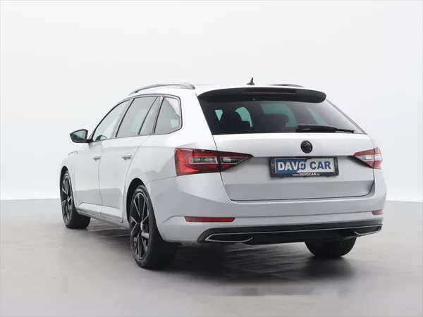 Škoda Superb 2,0 TDI 140kW Sportline Aut.kl - foto 5