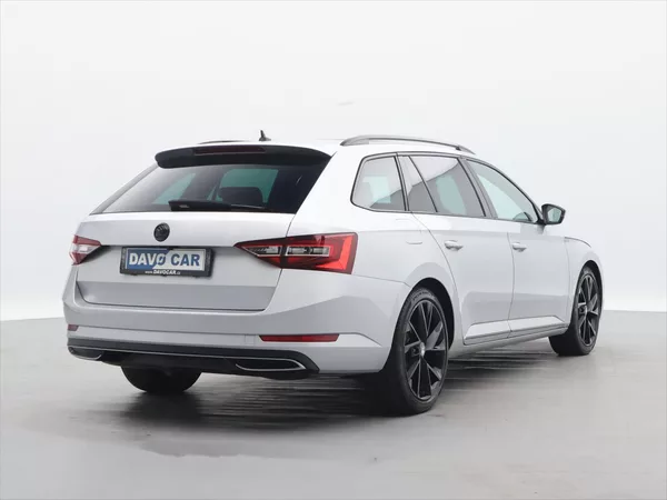 Škoda Superb 2,0 TDI 140kW Sportline Aut.kl - foto 7