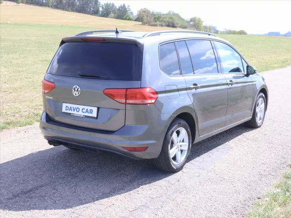 Volkswagen Touran 2,0 TDI 110kW DSG LED - foto 36
