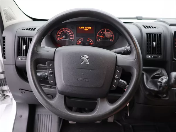 Peugeot Boxer 2,2 HDI 103 KW L3H2 DPH CZ 1.M - foto 15