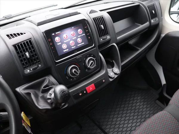 Peugeot Boxer 2,2 HDI 103 KW L3H2 DPH CZ 1.M - foto 20