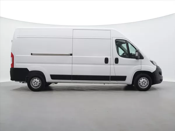 Peugeot Boxer 2,2 HDI 103 KW L3H2 DPH CZ 1.M - foto 8