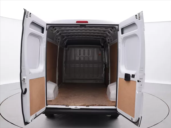 Peugeot Boxer 2,2 HDI 103 KW L3H2 DPH CZ 1.M - foto 9