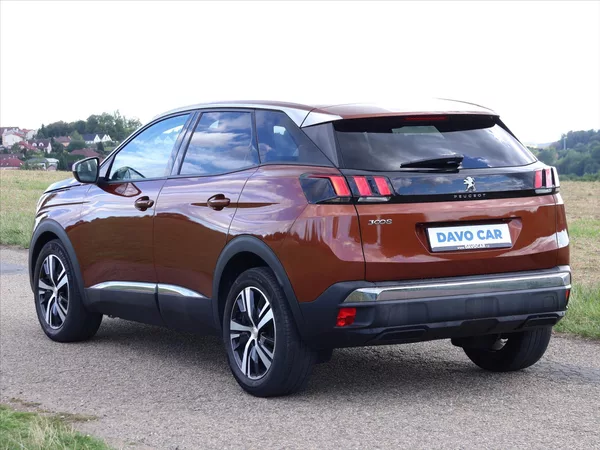 Peugeot 3008 1,5 Blue HDi 96kW Allure CZ - foto 29