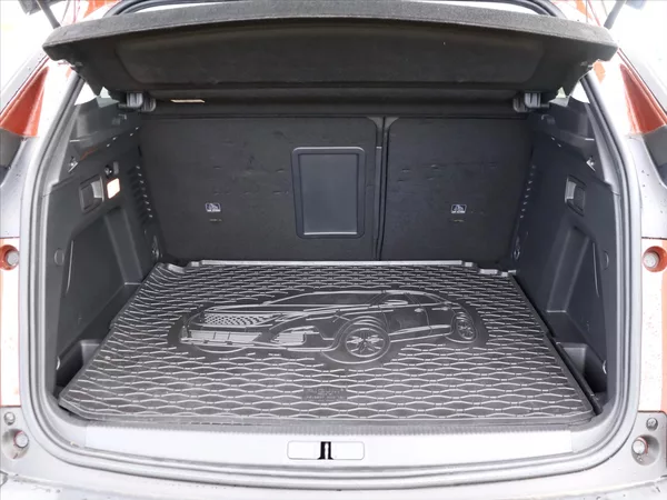 Peugeot 3008 1,5 Blue HDi 96kW Allure CZ - foto 3