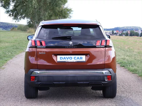 Peugeot 3008 1,5 Blue HDi 96kW Allure CZ - foto 30