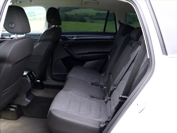 Škoda Kodiaq 2,0 TDI 140kW DSG 4x4 CZ Style - foto 3