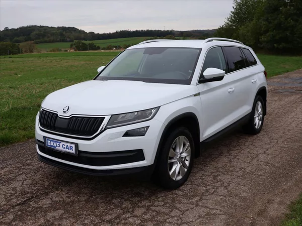 Škoda Kodiaq 2,0 TDI 140kW DSG 4x4 CZ Style - foto 32