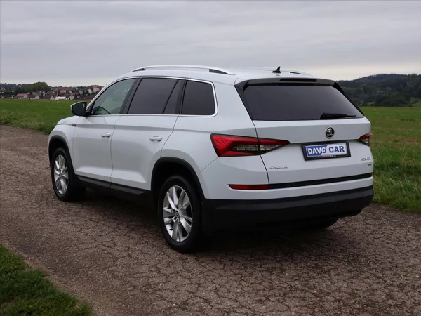 Škoda Kodiaq 2,0 TDI 140kW DSG 4x4 CZ Style - foto 34