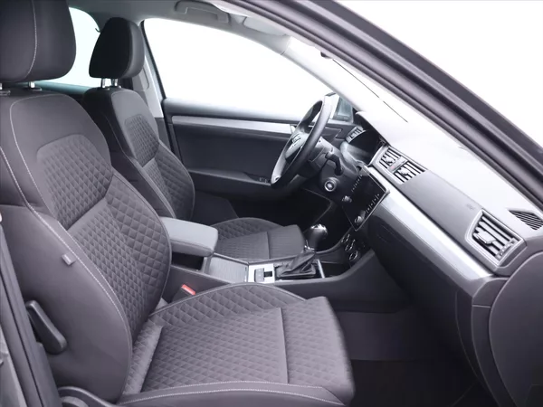Škoda Superb 2,0 TDI 110kW DSG CZ 1.Maj DPH - foto 11