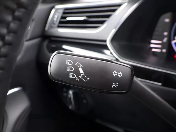 Škoda Superb 2,0 TDI 110kW DSG L&K DPH CZ - foto 15
