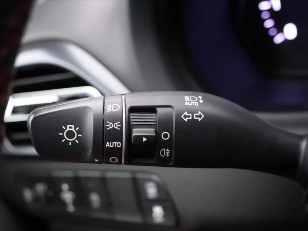 Hyundai i30 1,5 T-GDI N Line SmartKey CZ - foto 17