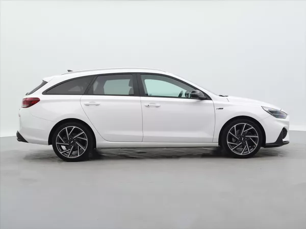 Hyundai i30 1,5 T-GDI N Line SmartKey CZ - foto 8
