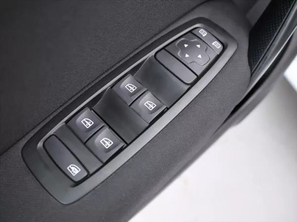 Renault Mégane 1,6 SCe 84kW Life Grandtour CZ - foto 15