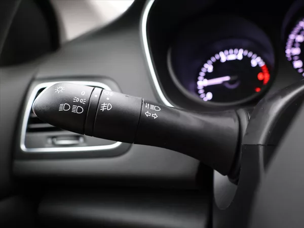 Renault Mégane 1,6 SCe 84kW Life Grandtour CZ - foto 16