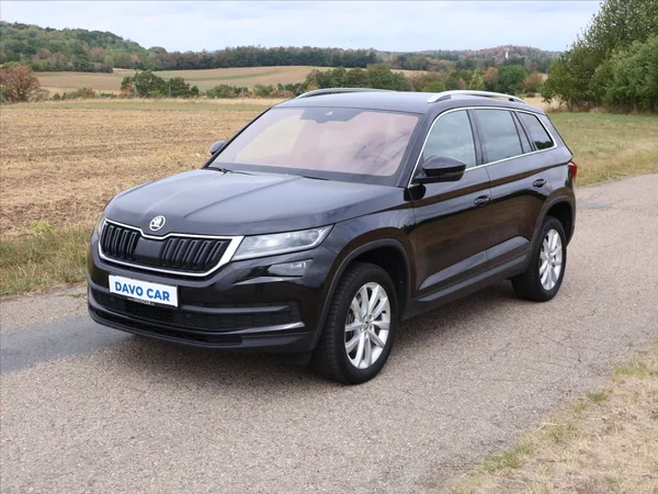 Škoda Kodiaq 2,0 TSI DSG Style 4x4 1Maj DPH - foto 30