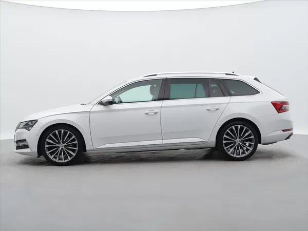 Škoda Superb 2,0 TDi 140kW 4x4 L&K DSG CZ - foto 4