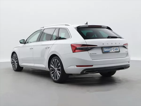 Škoda Superb 2,0 TDi 140kW 4x4 L&K DSG CZ - foto 5