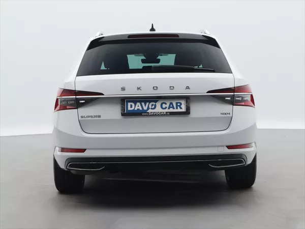 Škoda Superb 2,0 TDi 140kW 4x4 L&K DSG CZ - foto 6