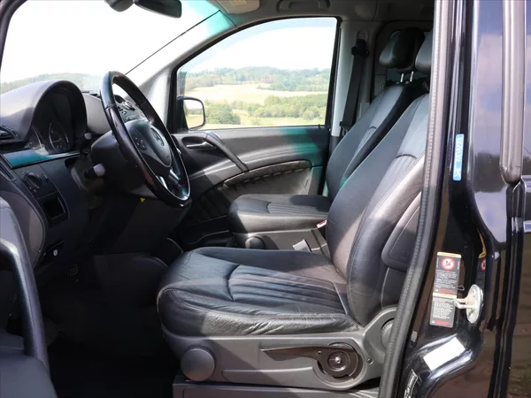 Mercedes-Benz Viano 3,0 CDI 165kW Aut. 6-Míst Tažn - foto 4