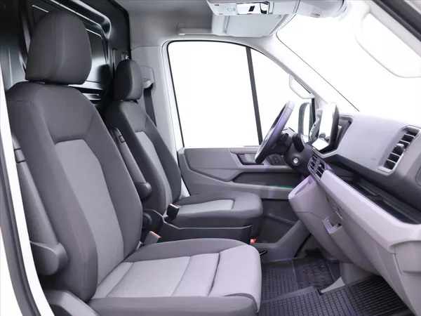 Volkswagen Crafter 2,0 TDI 35 Aut DR CZ DPH Tažné - foto 11