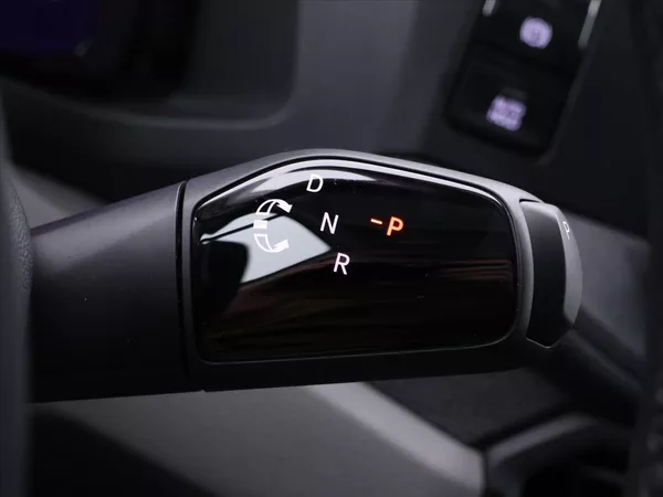 Volkswagen Crafter 2,0 TDI 35 Aut DR CZ DPH Tažné - foto 17