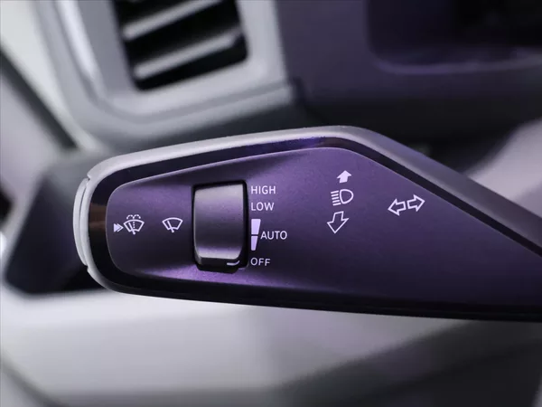 Volkswagen Crafter 2,0 TDI 35 Automat L5H2 Tažné - foto 15