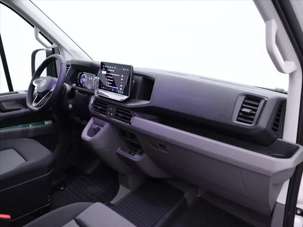 Volkswagen Crafter 2,0 TDI 35 Automat L5H2 Tažné - foto 25