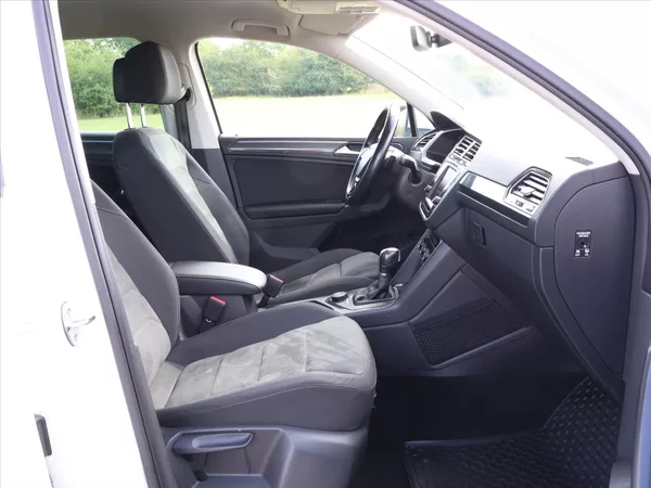 Volkswagen Tiguan 2,0 TDI 110kW DSG 4M Highline - foto 11
