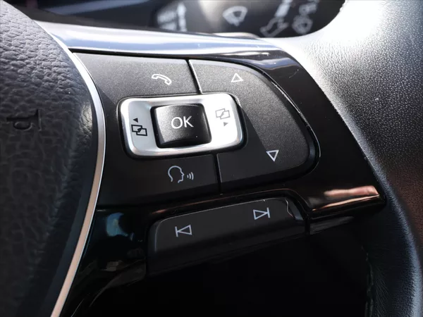 Volkswagen Tiguan 2,0 TDI 110kW DSG 4M Highline - foto 18