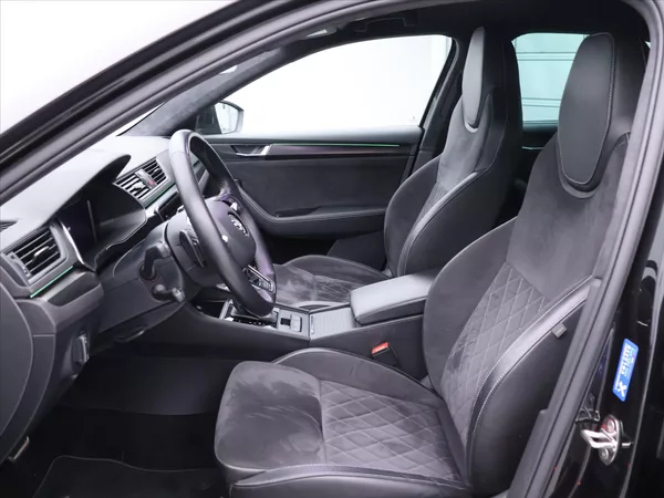 Škoda Superb 2,0 TDI DSG 4x4 Sportline DPH - foto 11