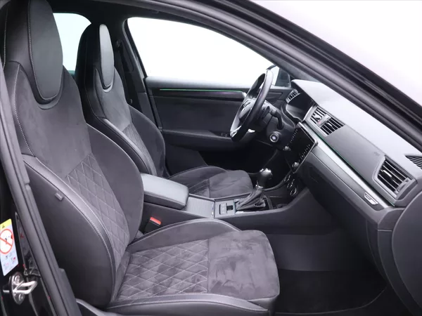 Škoda Superb 2,0 TDI DSG 4x4 Sportline DPH - foto 12