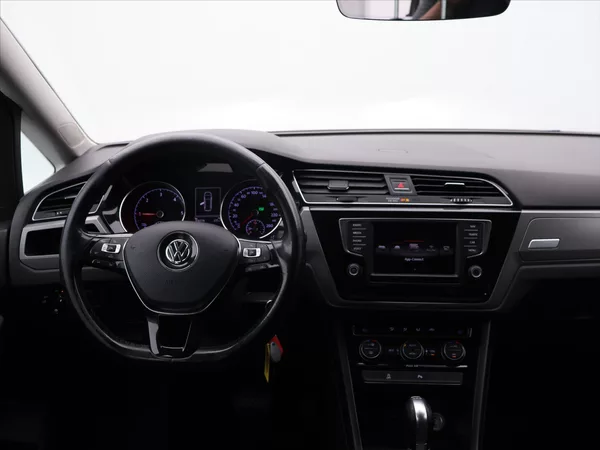 Volkswagen Touran 1,6 TDI 81KW DSG 7-Míst - foto 22