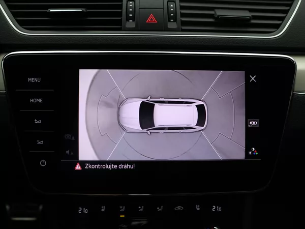 Škoda Superb 2,0 TDI 110kW L&K DSG DPH CZ - foto 21