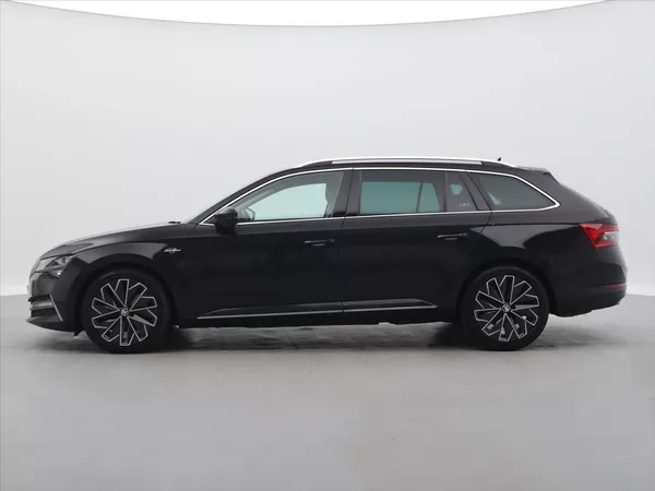 Škoda Superb 2,0 TDI 140kW 4x4 DSG L&K DPH - foto 4